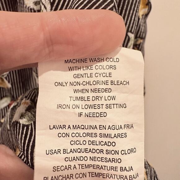 Takara Top Blouse Women’s Large Flowy Lightweight Floral Resort Wear Feminine - Picture 5 of 15